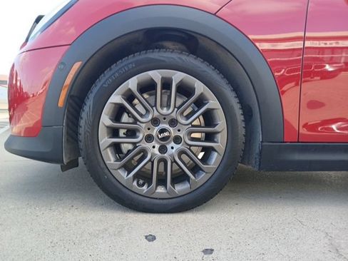 Used 2025 MINI Cooper S FWD image 7