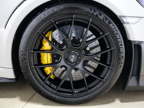 Used 2018 Porsche 911 GT2 RS w/ Weissach Package image 24