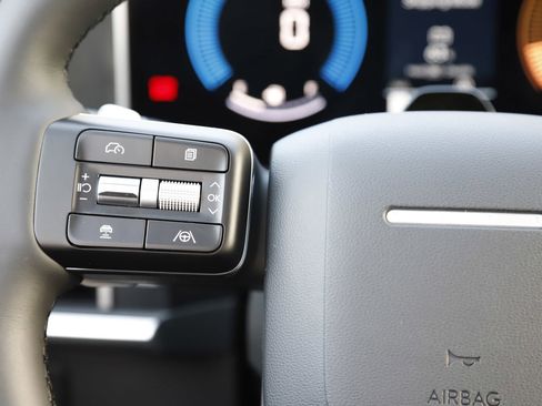 New 2026 Hyundai Santa Fe SEL image 18