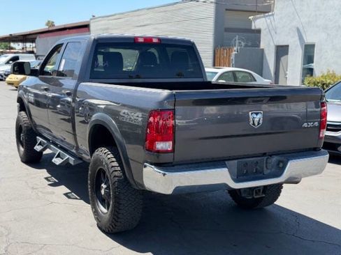 Used 2018 RAM 2500 Tradesman w/ Chrome Appearance Group AWD/4WD image 5