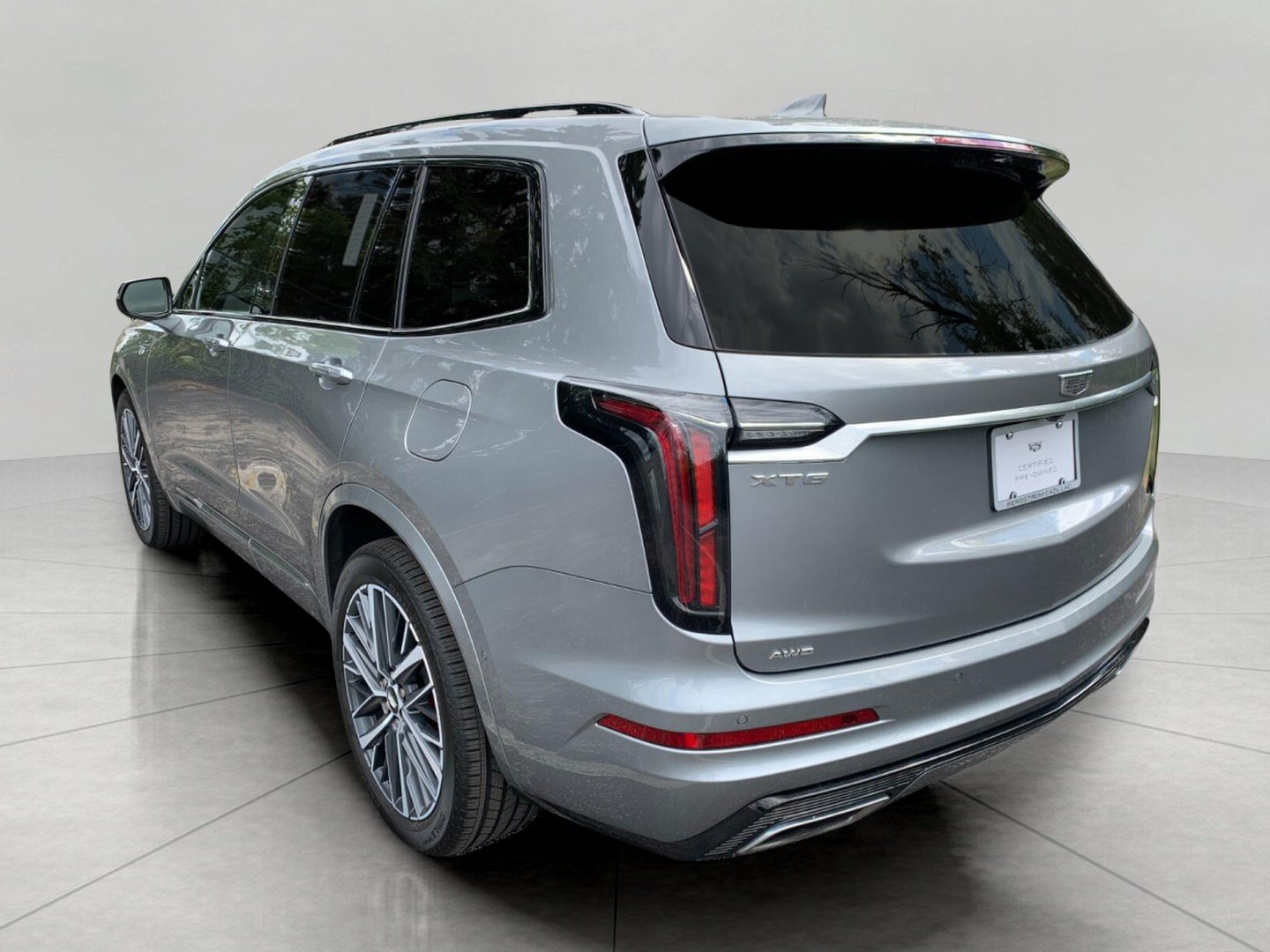 Certified 2024 Cadillac XT6 Sport w/ Technology Package AWD/4WD image 19