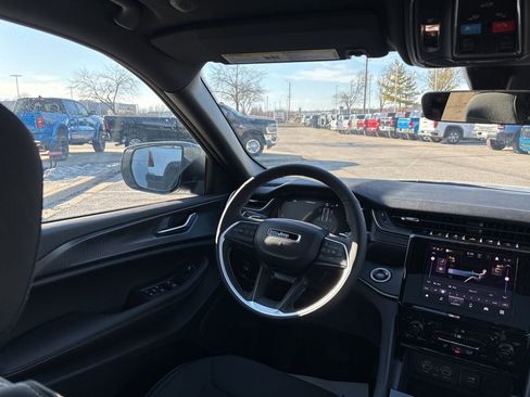 New 2026 Jeep Grand Cherokee Laredo X AWD/4WD image 54