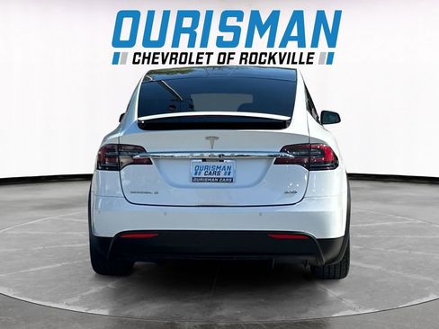 Used 2017 Tesla Model X 90D image 5