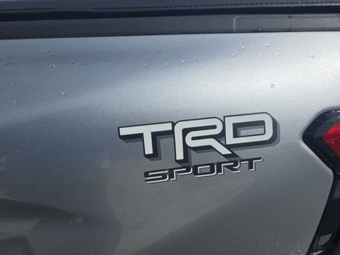 Used 2024 Toyota Tacoma TRD Sport w/ TRD Sport Upgrade Package image 25