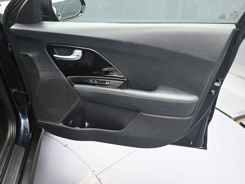 Certified 2019 Kia Niro EX w/ Cold Weather Package 2.0 image 35