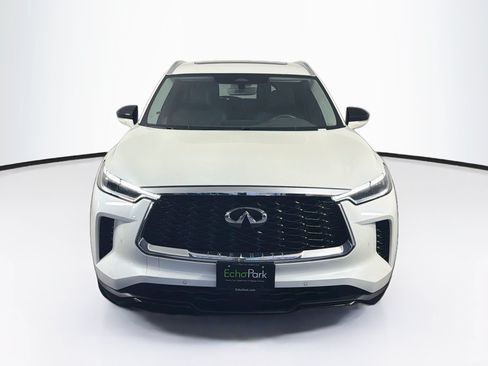 Used 2023 INFINITI QX60 Luxe w/ Cargo Package AWD/4WD image 2