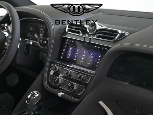 Used 2023 Bentley Bentayga Speed image 46
