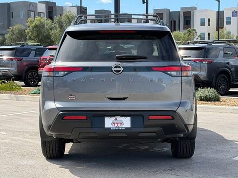 New 2026 Nissan Pathfinder SV FWD image 5