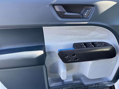 New 2026 Ford Maverick XLT image 17