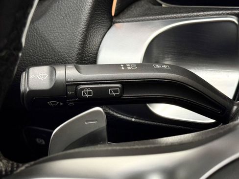 Used 2021 Mercedes-Benz GLB 250 image 20