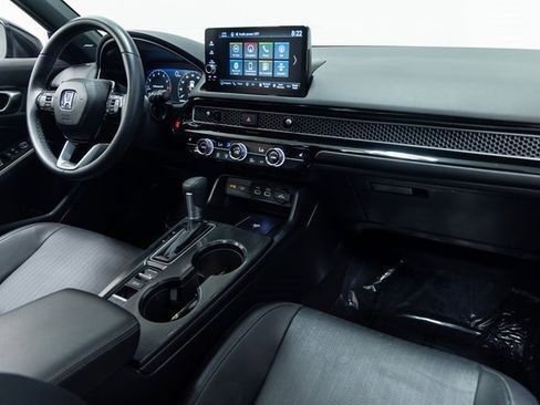 Used 2024 Honda Civic Sport Touring image 29