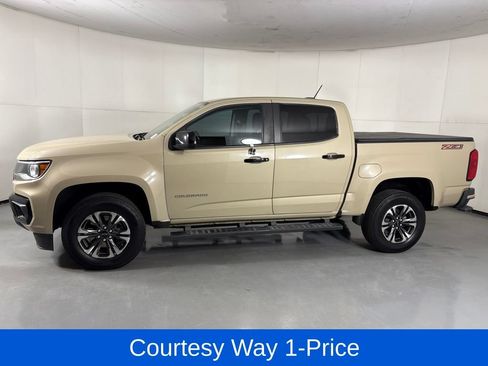 Used 2021 Chevrolet Colorado Z71 RWD image 6