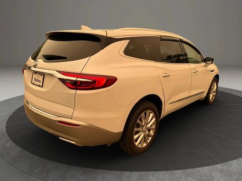 Used 2021 Buick Enclave Premium w/ Sun and Sites Package AWD/4WD image 6