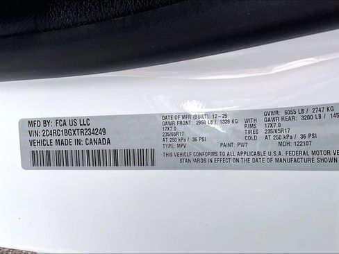 New 2026 Chrysler Pacifica Select image 13