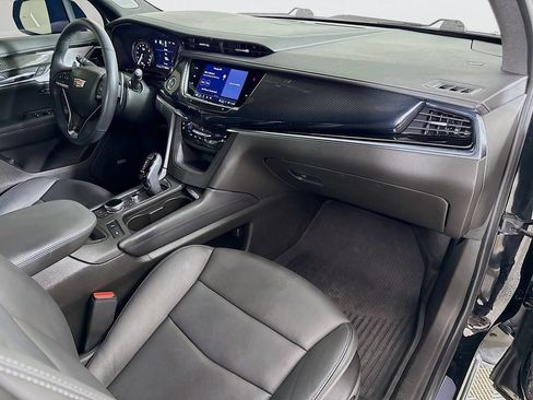 Used 2023 Cadillac XT6 Sport w/ LPO, ONYX Package AWD/4WD image 30