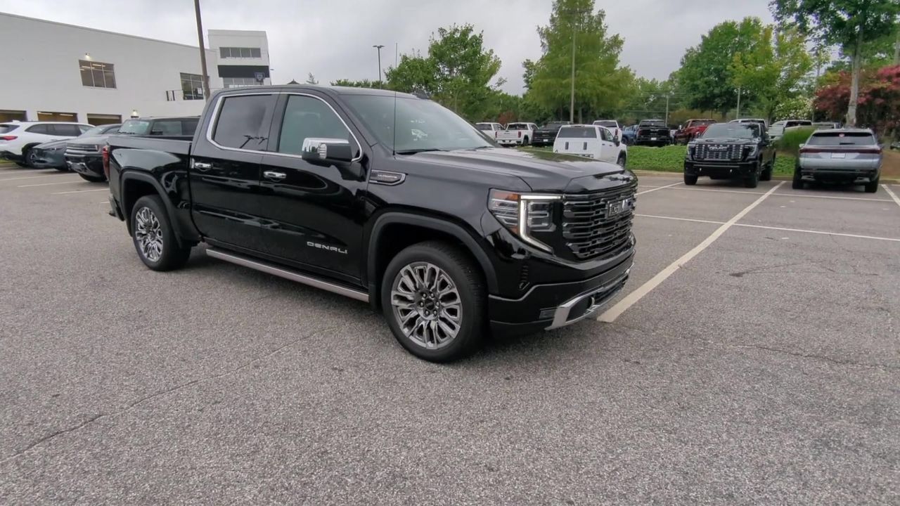 Used 2026 GMC Sierra 1500 Denali Ultimate AWD/4WD image 2
