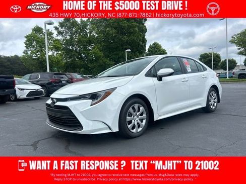 New 2026 Toyota Corolla LE FWD image 1