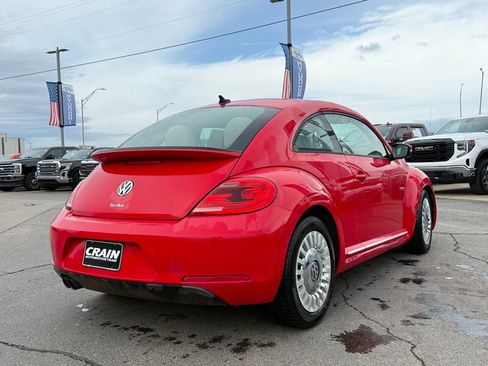 Used 2016 Volkswagen Beetle 1.8T SE image 8