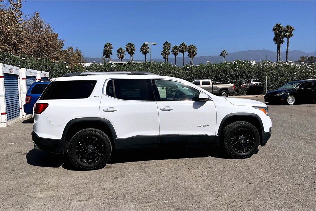Used 2019 GMC Acadia SLT w/ LPO, Floor Liner Package FWD image 11