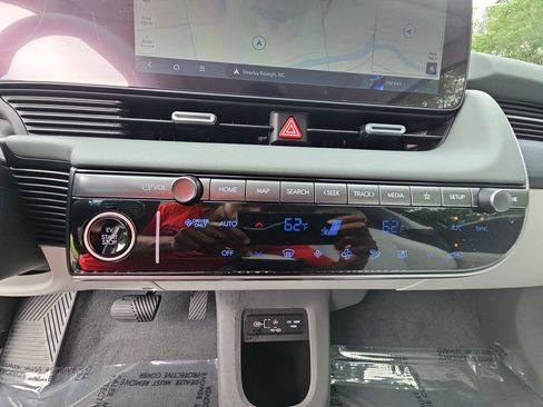 New 2026 Hyundai Ioniq 5 Limited RWD image 25
