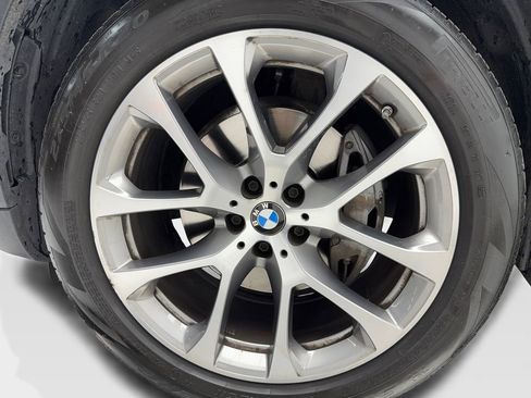 Used 2024 BMW X5 sDrive40i w/ Premium Package image 62