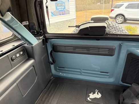 Used 2021 Ford Bronco First Edition AWD/4WD image 19