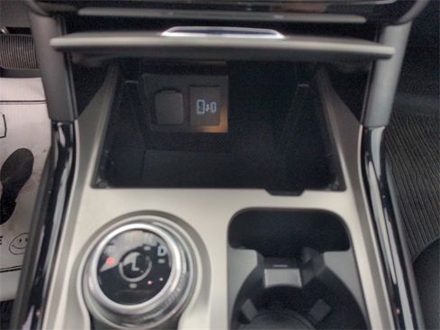 Certified 2022 Ford Explorer ST-Line image 22