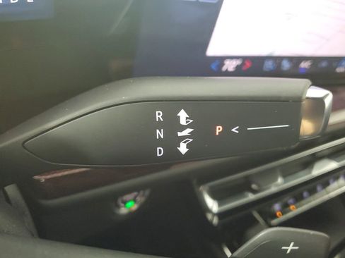 New 2026 Chevrolet Traverse RS image 21