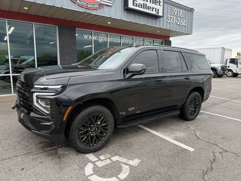 Used 2026 Chevrolet Tahoe LT AWD/4WD image 1
