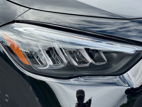 New 2026 Mercedes-Benz GLA 35 AMG 4MATIC image 10
