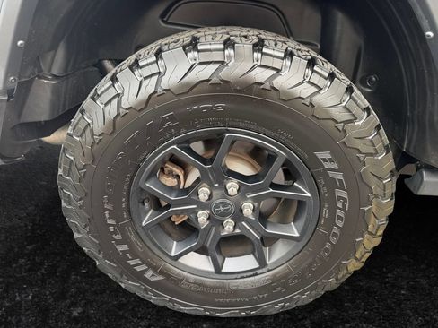 Certified 2024 Jeep Wrangler Sport AWD/4WD image 24