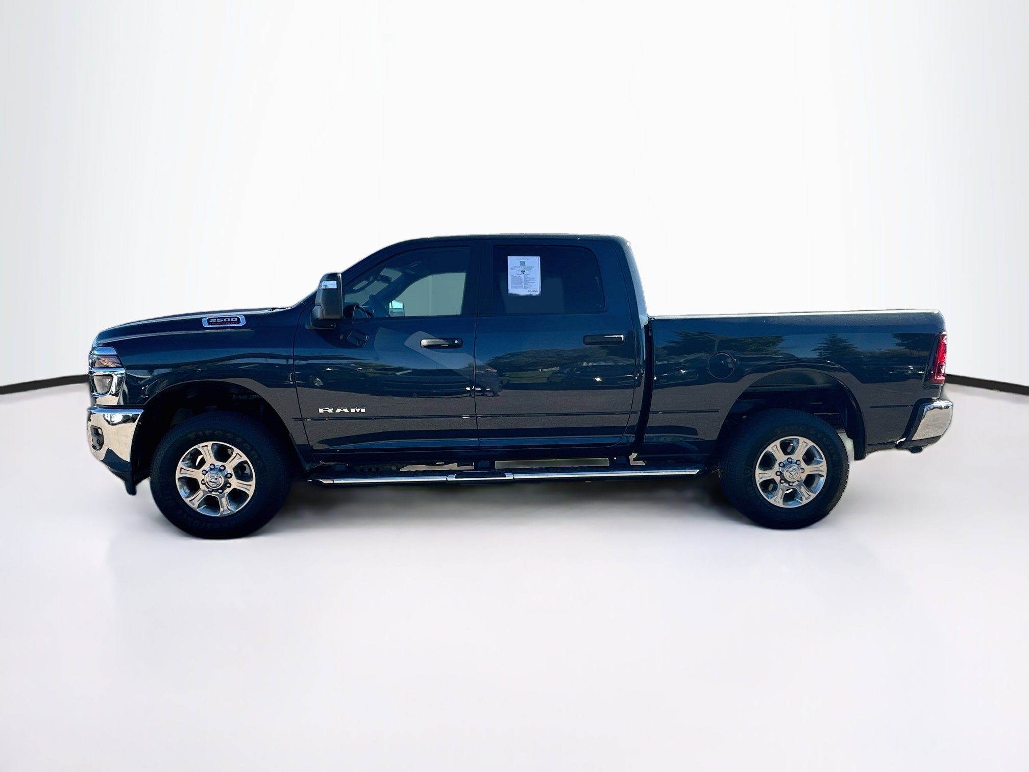 Used 2026 RAM 2500 Big Horn AWD/4WD image 4