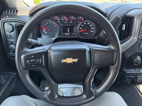 Used 2021 Chevrolet Silverado 1500 Custom AWD/4WD image 23