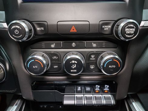 Used 2019 RAM 1500 Big Horn image 20