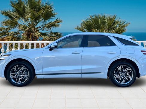 Used 2023 Genesis GV70 2.5T w/ Advanced Package image 8