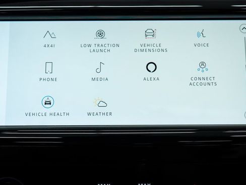 Used 2022 Land Rover Discovery Sport SE image 26