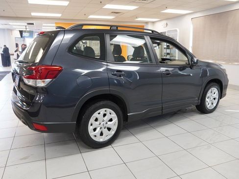 Used 2019 Subaru Forester Base 4D Sport Utility w/ Alloy Wheel Package image 11