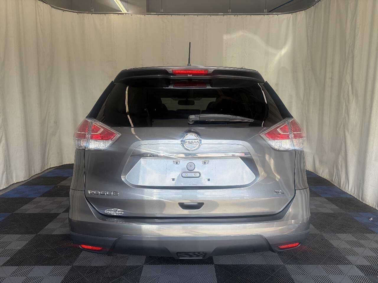 Used 2015 Nissan Rogue SL FWD image 7