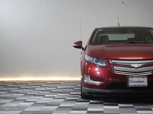 Used 2014 Chevrolet Volt Premium w/ Premium Trim Package image 27
