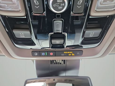 New 2026 GMC Yukon Denali w/ Sun & Power Step Package AWD/4WD image 46