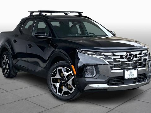 Used 2023 Hyundai Santa Cruz Limited image 3