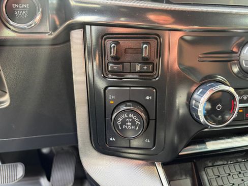 Used 2024 Ford F150 Platinum w/ FX4 Off-Road Package AWD/4WD image 25