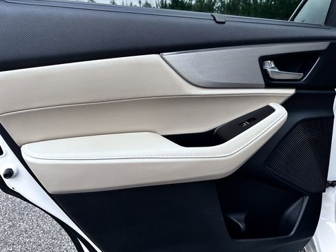 Used 2024 Acura MDX SH-AWD w/ Technology Package image 31