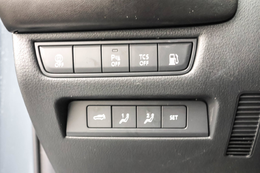 Used 2026 MAZDA CX-50 AWD 2.5 Hybrid w/ Cargo Package image 19