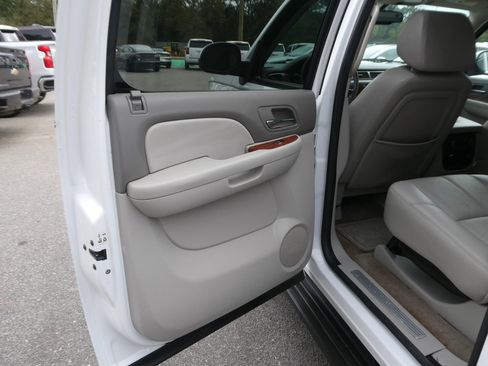 Used 2008 Chevrolet Avalanche LT w/ LT Preferred Equipment Group image 25