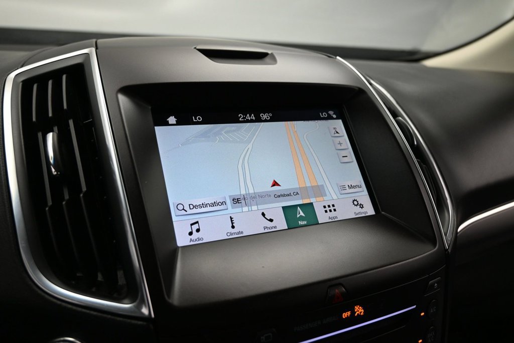 Used 2019 Ford Edge Titanium w/ Equipment Group 301A FWD image 15