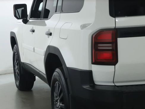 Used 2025 Toyota Land Cruiser 1958 image 43