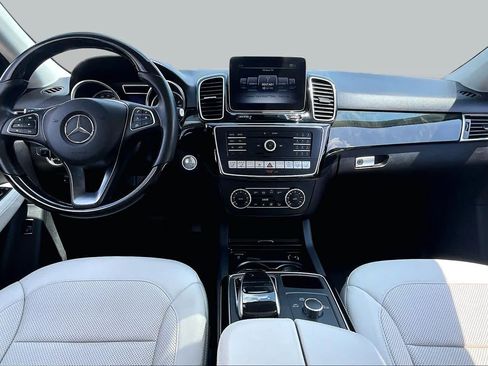 Used 2018 Mercedes-Benz GLE 350 image 16
