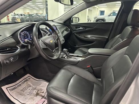 Used 2022 Chevrolet Malibu Premier FWD image 11