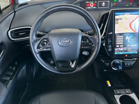 Certified 2022 Toyota Prius Prime Limited FWD image 13